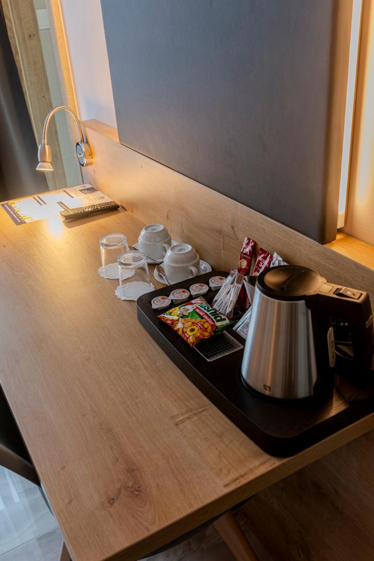 Hotel Triska บรานดิส นาด ลาเบ็ม สตารา โบเลสลาฟ ภายนอก รูปภาพ